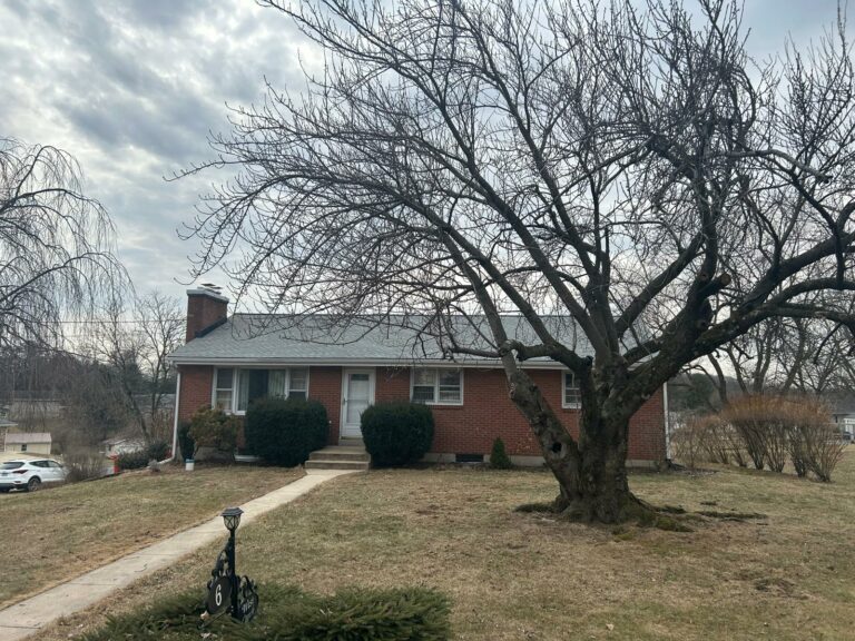 GAF Foxhollow Gray Roof Replacement with a Smart Vent in Annville, PA